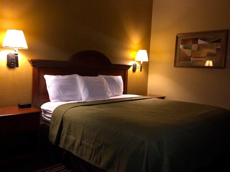 Fairview Inn & Suites Mobile Exteriér fotografie