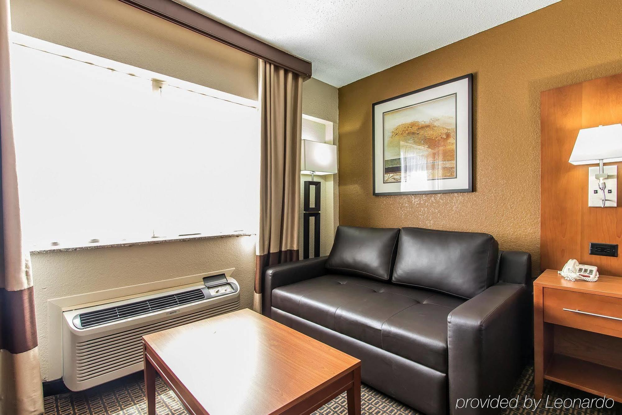 Fairview Inn & Suites Mobile Exteriér fotografie