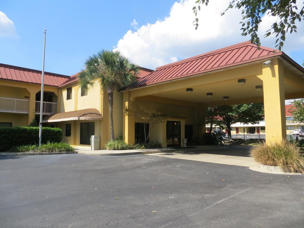 Fairview Inn & Suites Mobile Exteriér fotografie