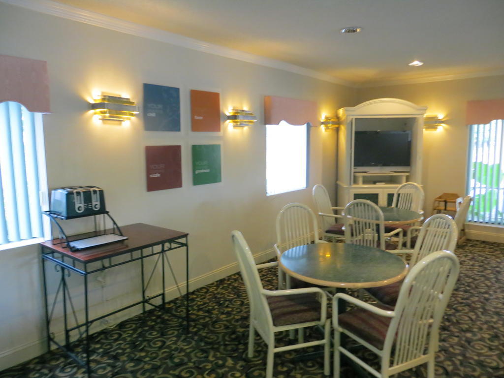 Fairview Inn & Suites Mobile Exteriér fotografie